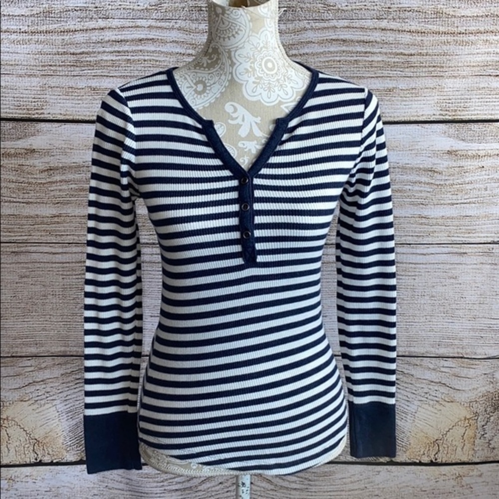 Women’s Faded Glory Long Sleeve Shirt